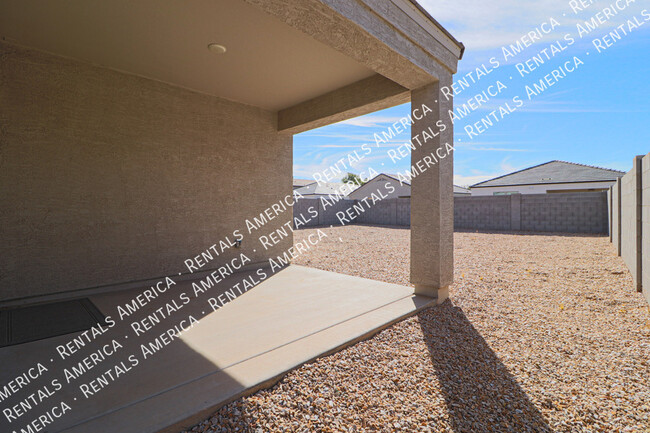 Building Photo - 11323 E Verbina Ln