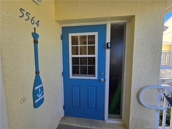 Building Photo - 5564 NE Gulfstream Way