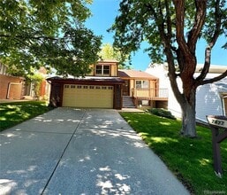 Building Photo - 7477 W Cedar Cir