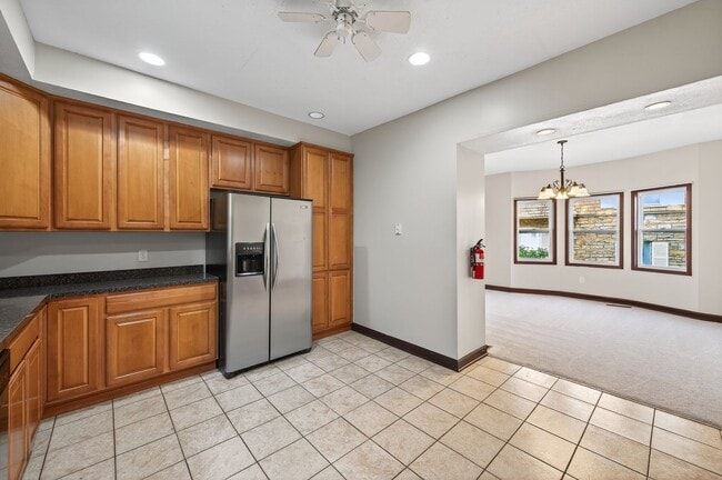 Building Photo - 6 month lease Spacious, 5bd, 2.5 renovated home in Midway!! AVAILABLE NOW