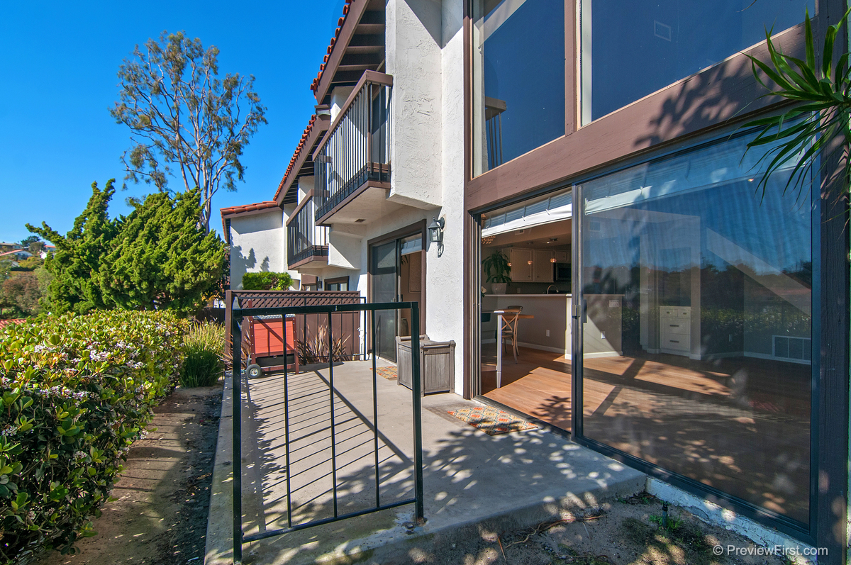 Building Photo - 1047 Santa Helena Park Ct