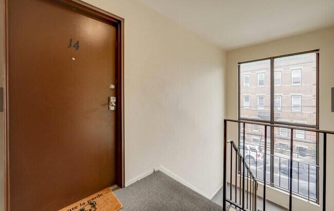 Building Photo - 116 71st St