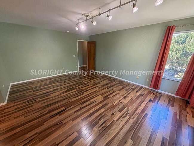 Building Photo - AVAILABLE APRIL - 3 Bedroom/ 2 Bath Los Osos Home