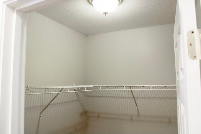 Building Photo - 7650 Emory Cove Way