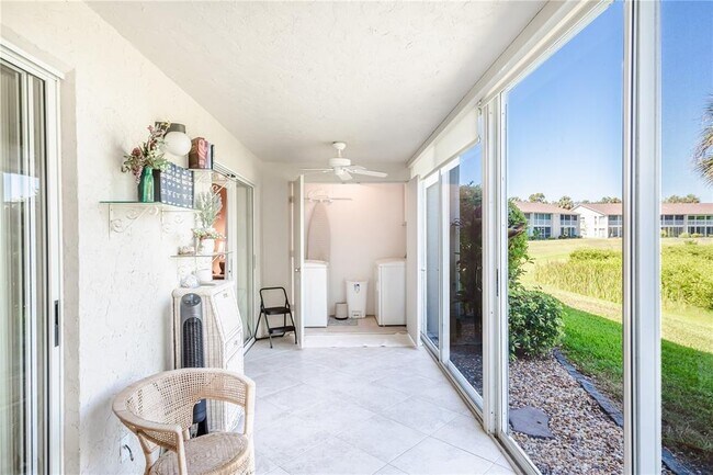 Building Photo - 821 Waterside Dr