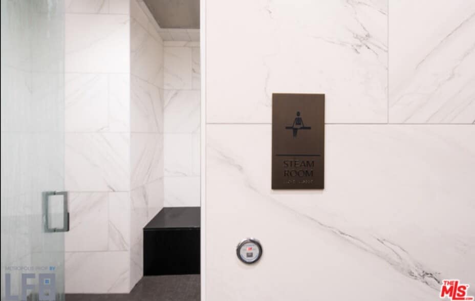 Building Photo - 889 Francisco St