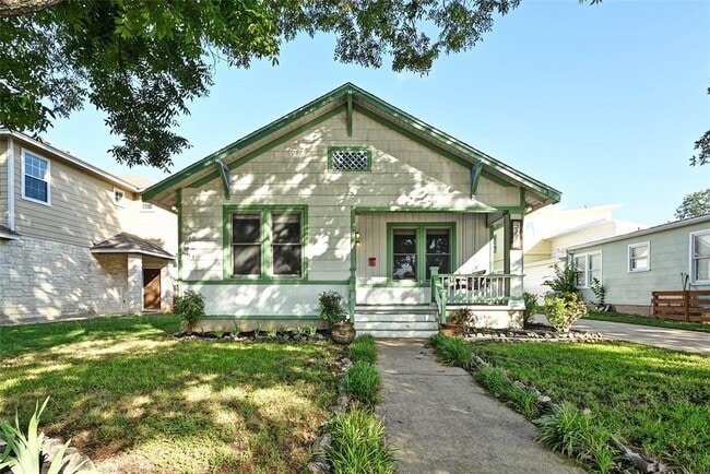 Primary Photo - 5112 Caswell Ave
