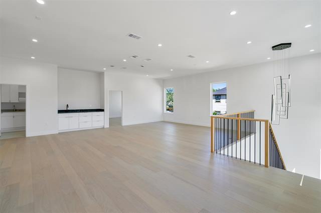 Building Photo - 3813 Cortez Dr