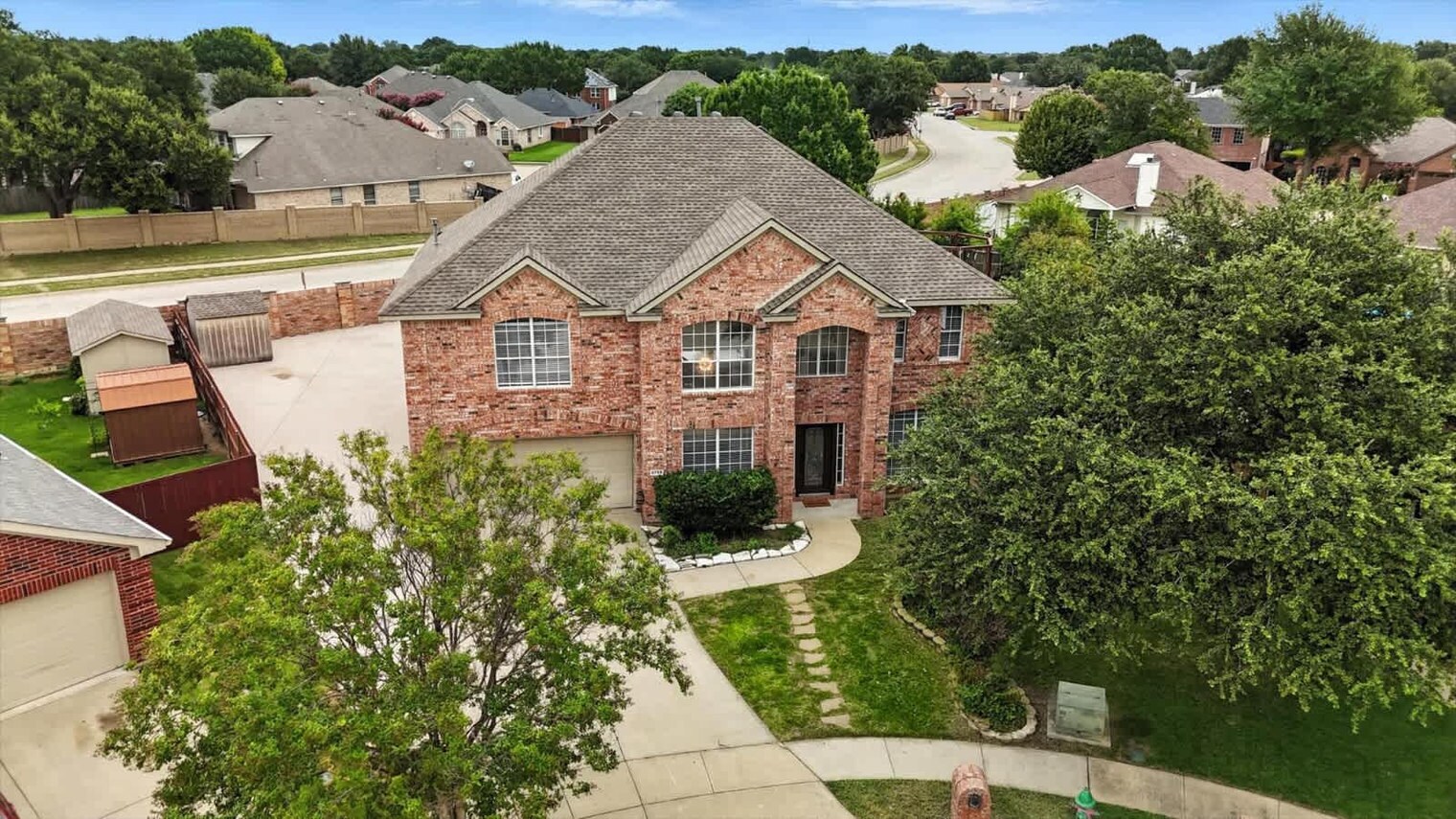 Building Photo - 5795 Brighton Ct