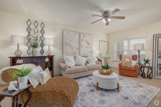 Interior Photo - The Links at Eagle Hill