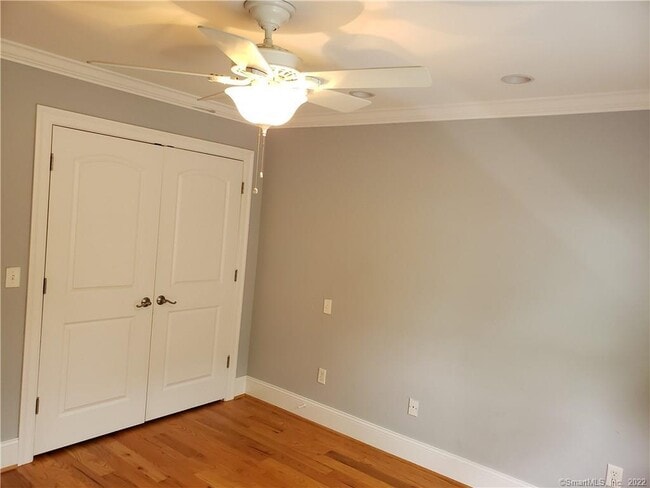 Building Photo - 38 Smith Ave