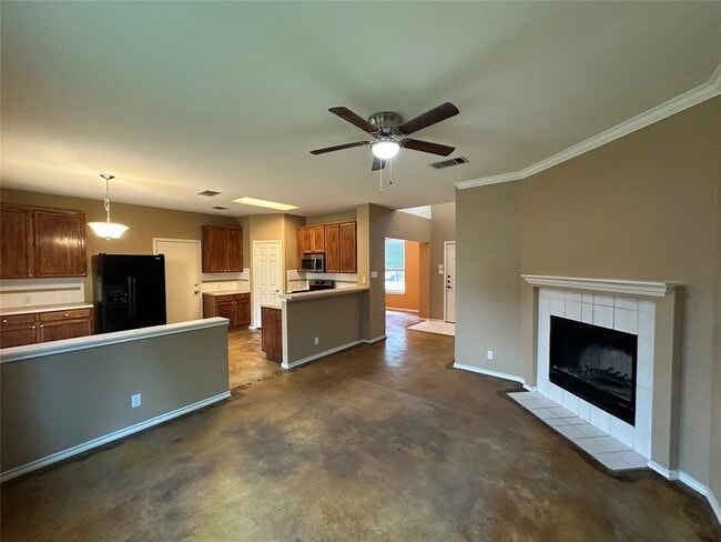 Building Photo - 1603 Azalea Dr