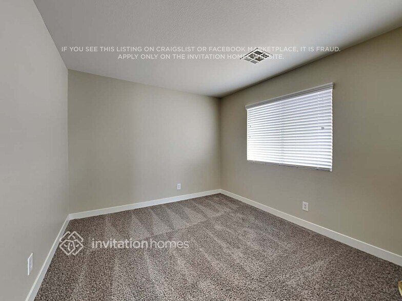 Building Photo - 2506 Paradise Isle Ave