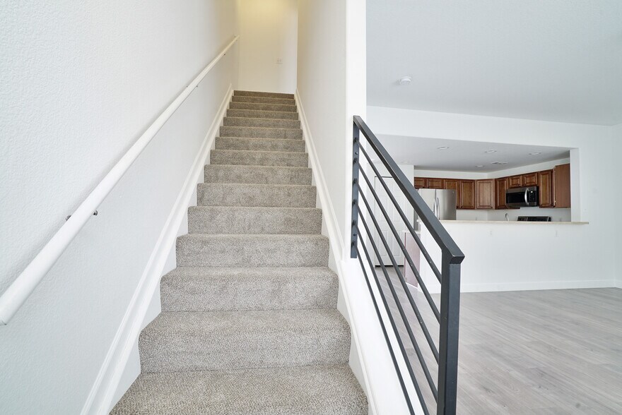 Building Photo - 8751 Pearl St