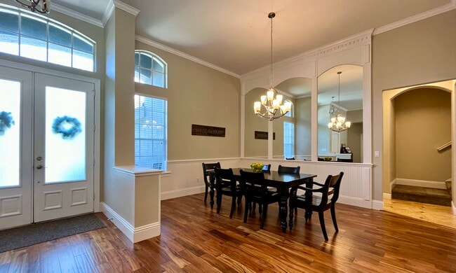 Building Photo - 10544 Oakview Pointe Terrace