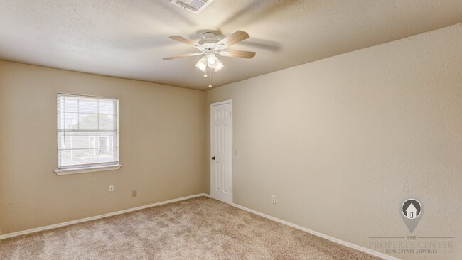 Building Photo - 7507 Knight Lake Dr