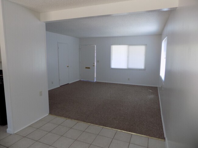 Building Photo - 131 Ramona Dr