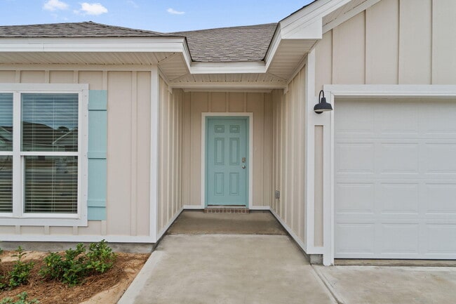 Building Photo - 6616 Forest Bay Ave