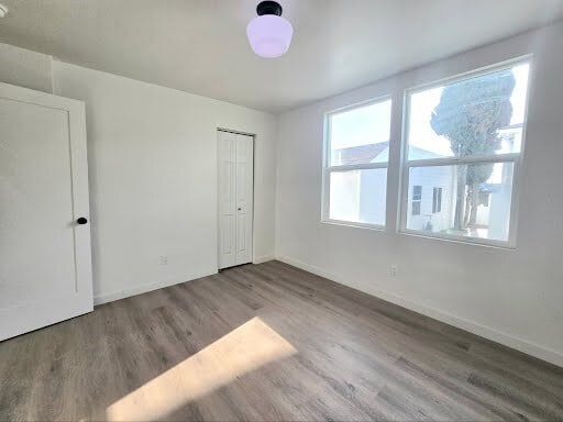 Building Photo - 1356 E 94th St
