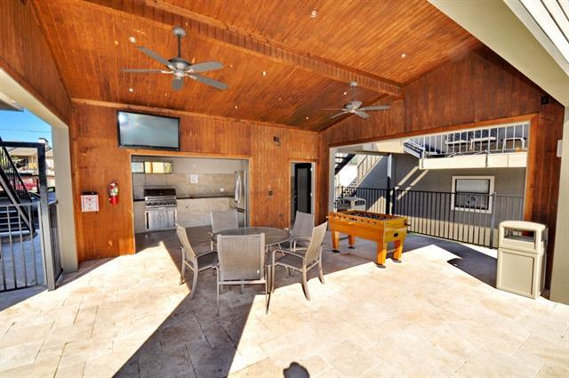 Building Photo - 5919 Birchbrook Dr