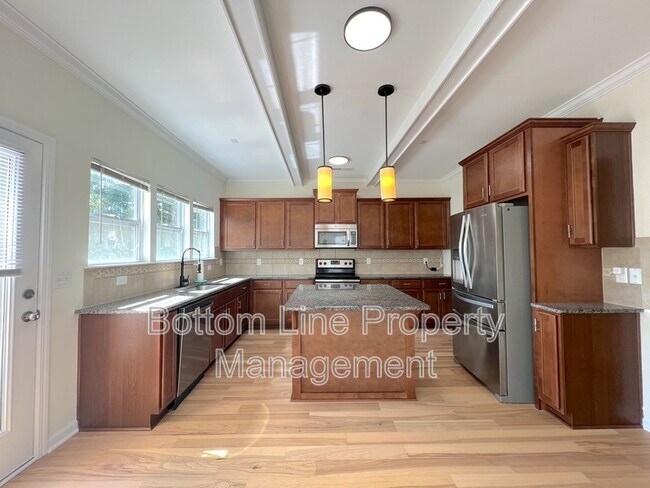 Building Photo - 2602 Impatien Drive