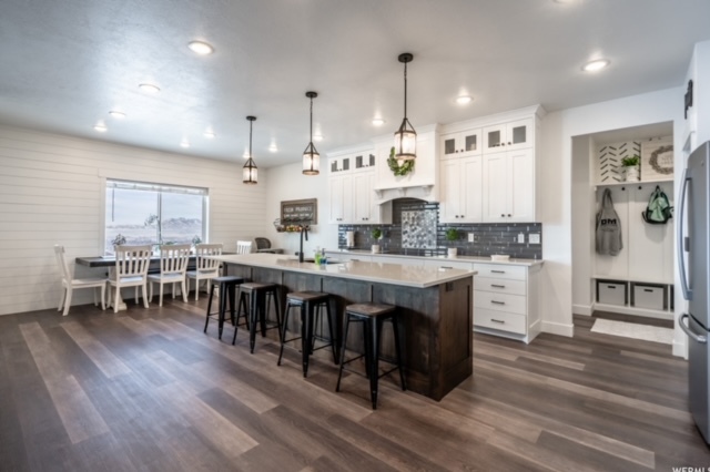 Building Photo - 277 S 1250 E