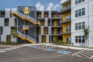 400 Herron Drive - 400 Herron Dr