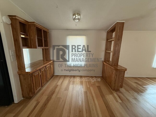 Building Photo - 8230 Upton Rd