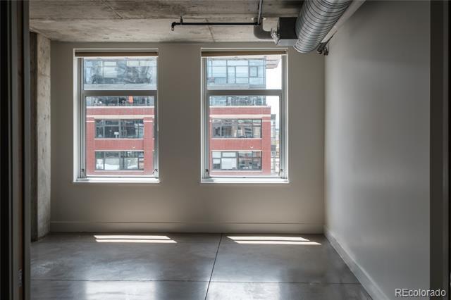 Building Photo - 1610 Little Raven St