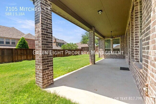 Building Photo - 7105 Mitchell Ct