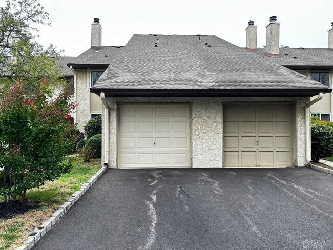 Building Photo - 59 Thoreau Dr