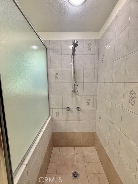 Building Photo - 61 E Orange Grove Ave