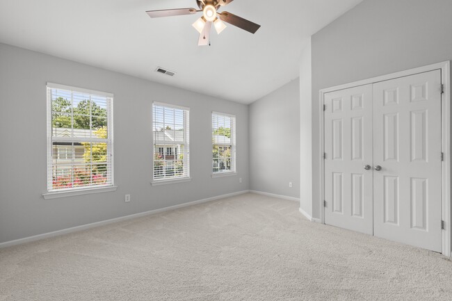 Building Photo - 5712 Clearbay Ln
