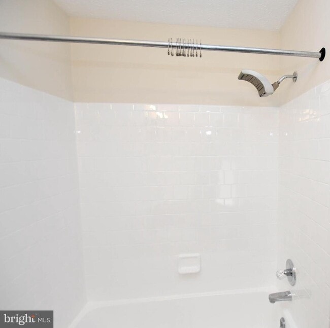 Building Photo - 5908 Grenfell Loop