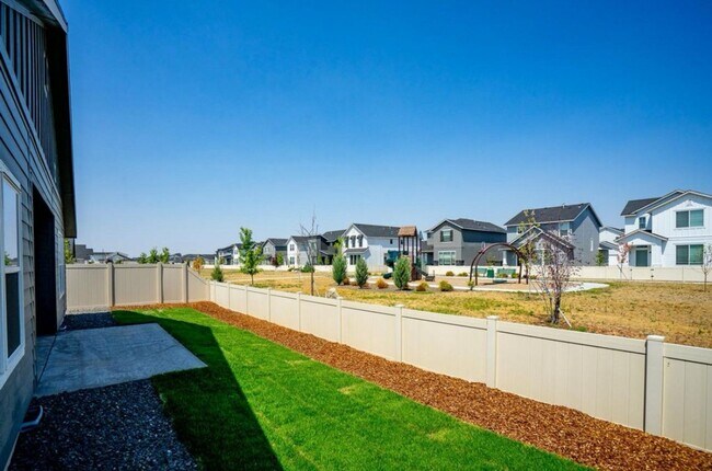 Building Photo - Amazing Home In Meridian!