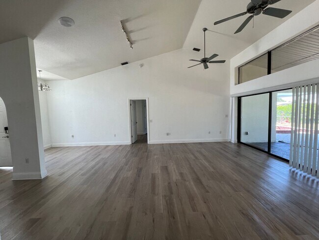 Building Photo - $1,975 ** ANNUAL ** Available 10/1/26 - Newly Renovated ** 3/2 Single Family Home with Oversized ...