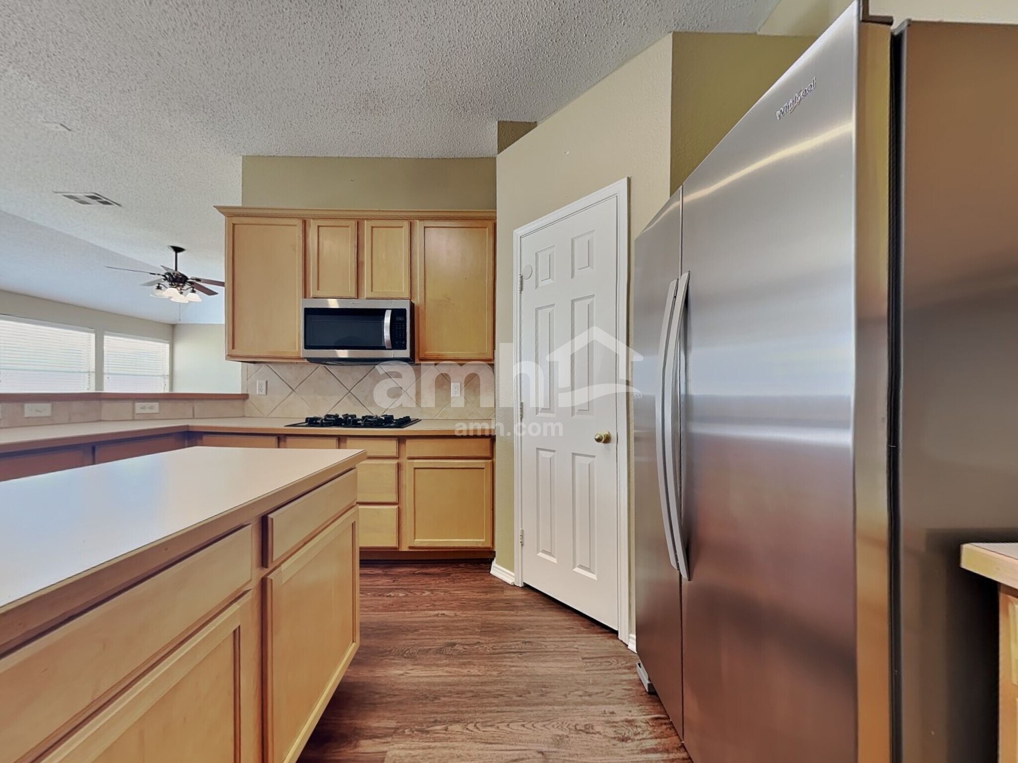 Building Photo - 7716 Parkwood Plaza Dr