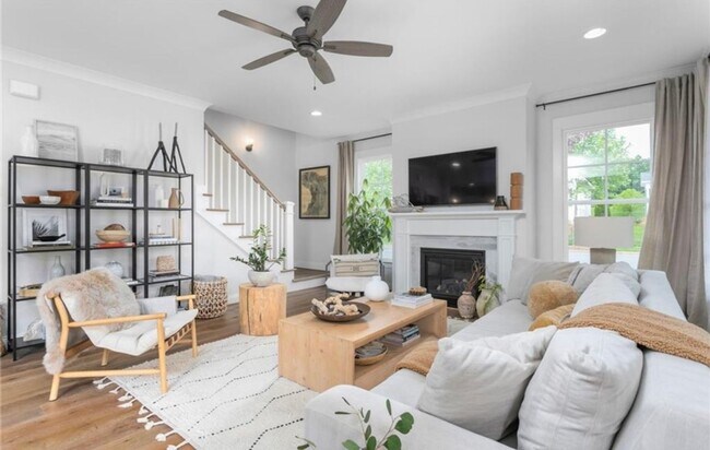 Building Photo - Modern 3-Bedroom, 3-Bath Home in Winston-Salem
