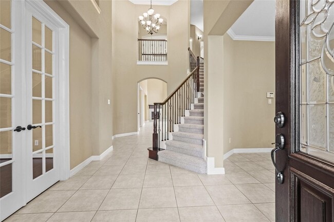 Building Photo - 2515 Sentry Oak Way