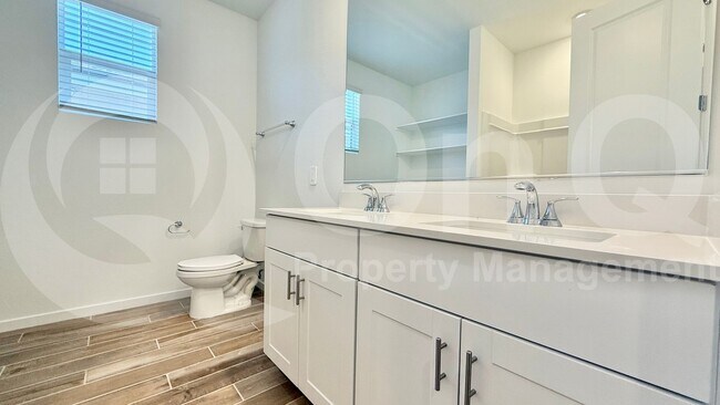 Building Photo - 141 N 175th Ave