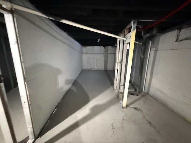 Building Photo - 1122 Milton St