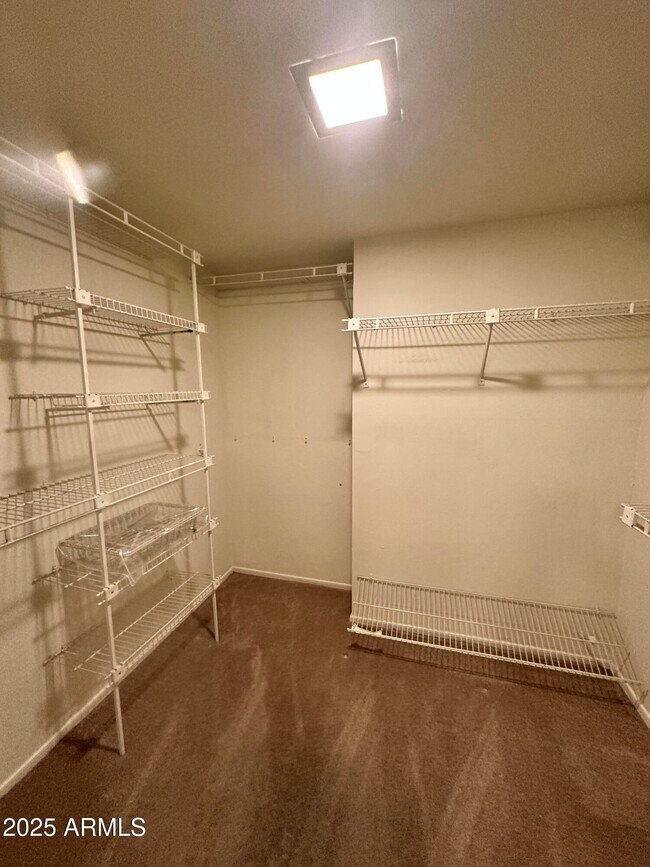 Building Photo - 11631 N 41st St