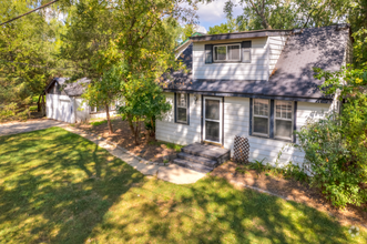 Building Photo - 25420 Golfview Ave