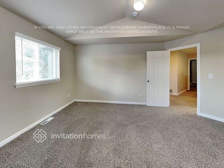 Building Photo - 12910 109th St Ct E