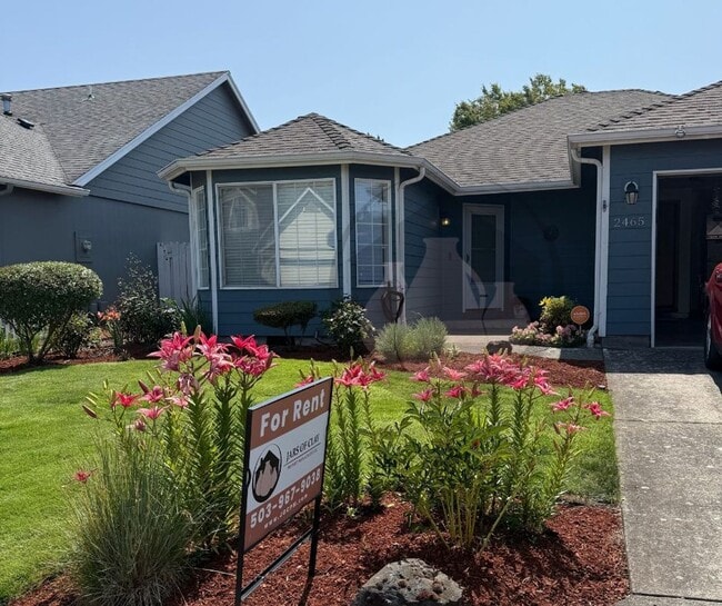 Primary Photo - Single Level House - Ready to Move In