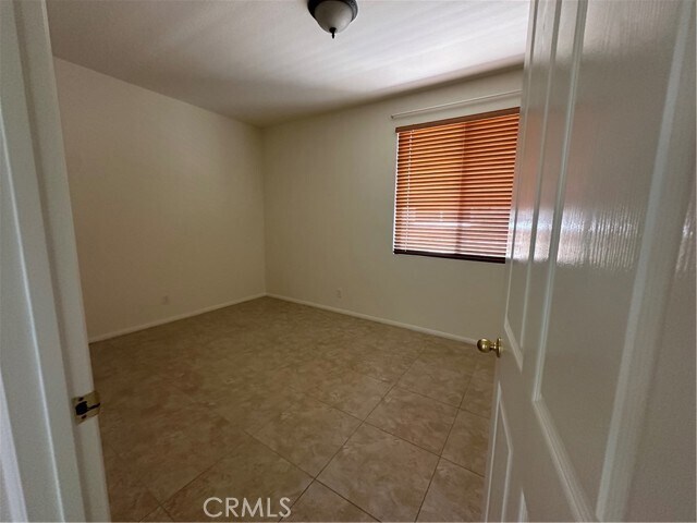 Building Photo - 44 Whispering Pine