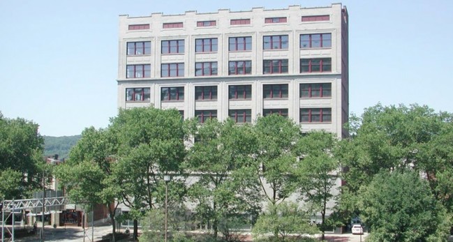 Primary Photo - Stone Center Lofts