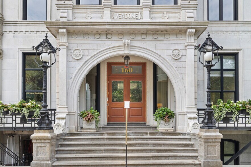 Building Photo - 160 Commonwealth Ave
