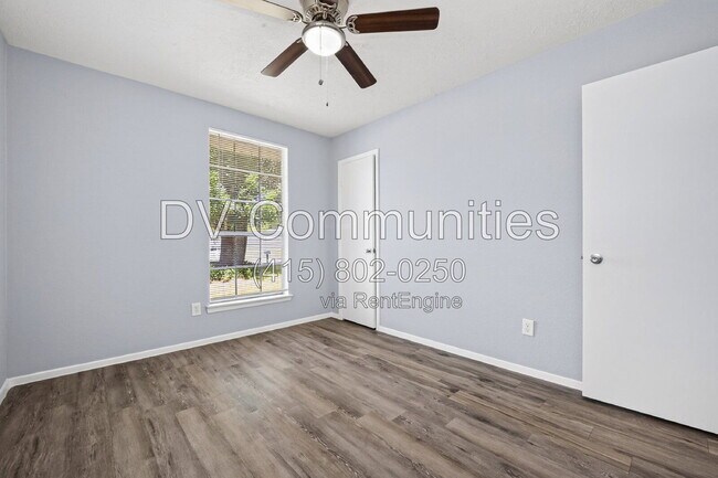 Building Photo - 15331 Campden Hill Rd