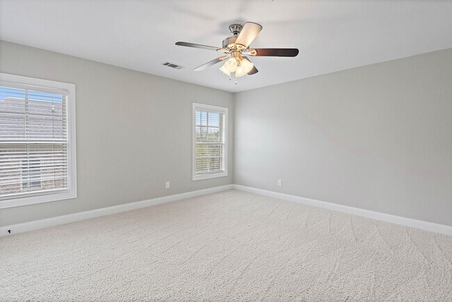 Building Photo - 1005 Brittain Downs Dr